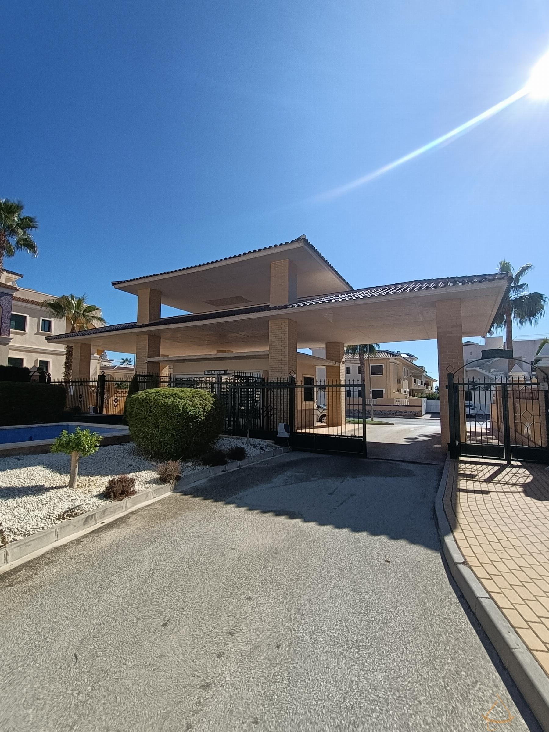 For sale of apartment in Rojales