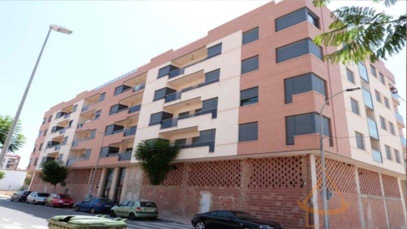 Venta de local comercial en Albatera