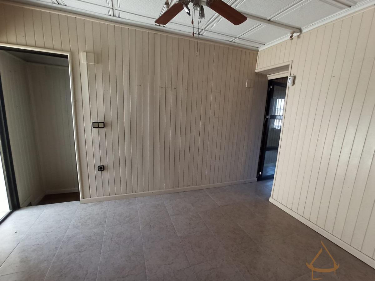 For sale of duplex in Almoradí