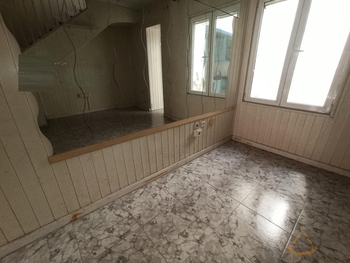 For sale of duplex in Almoradí