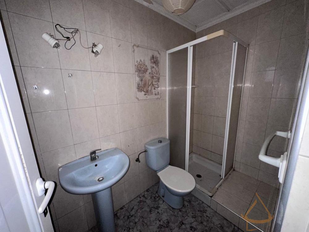 For sale of duplex in Almoradí