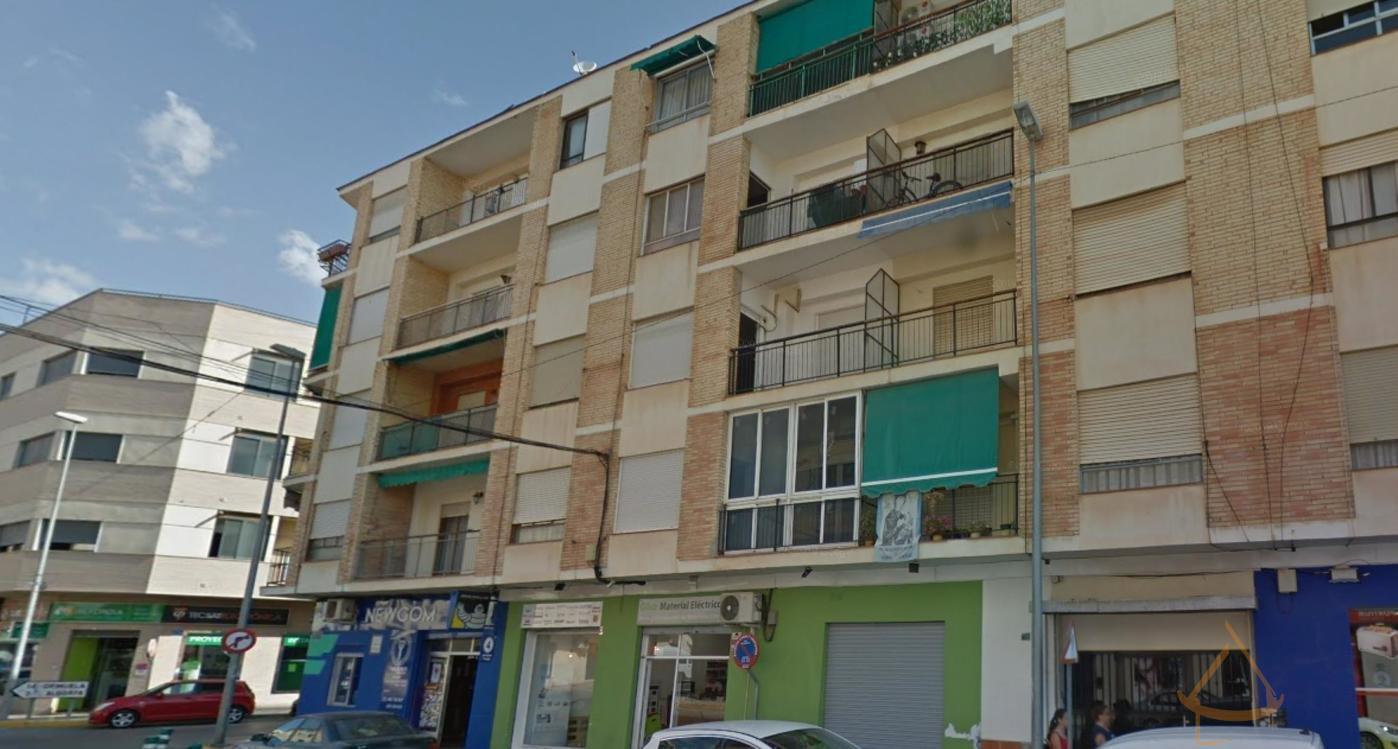 For sale of flat in Almoradí