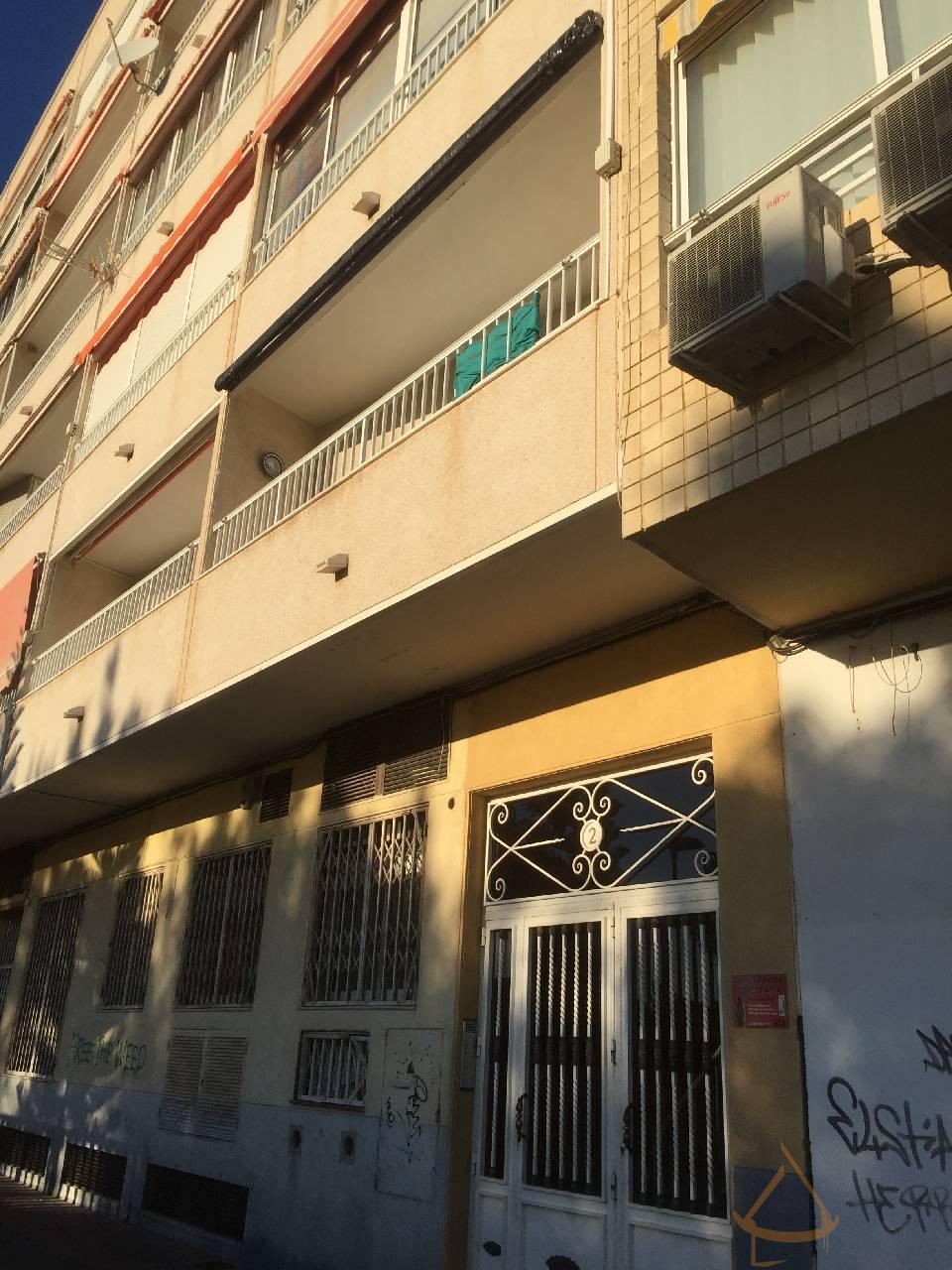 Venta de local comercial en Torrevieja