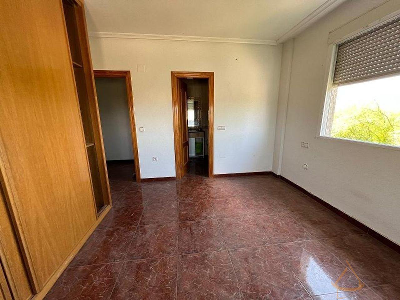 Venta de chalet en Abanilla