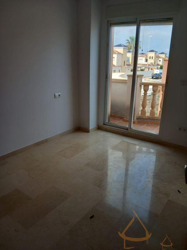 Alquiler de chalet en Guardamar del Segura Alquiler de chalet en Guardamar del Segura