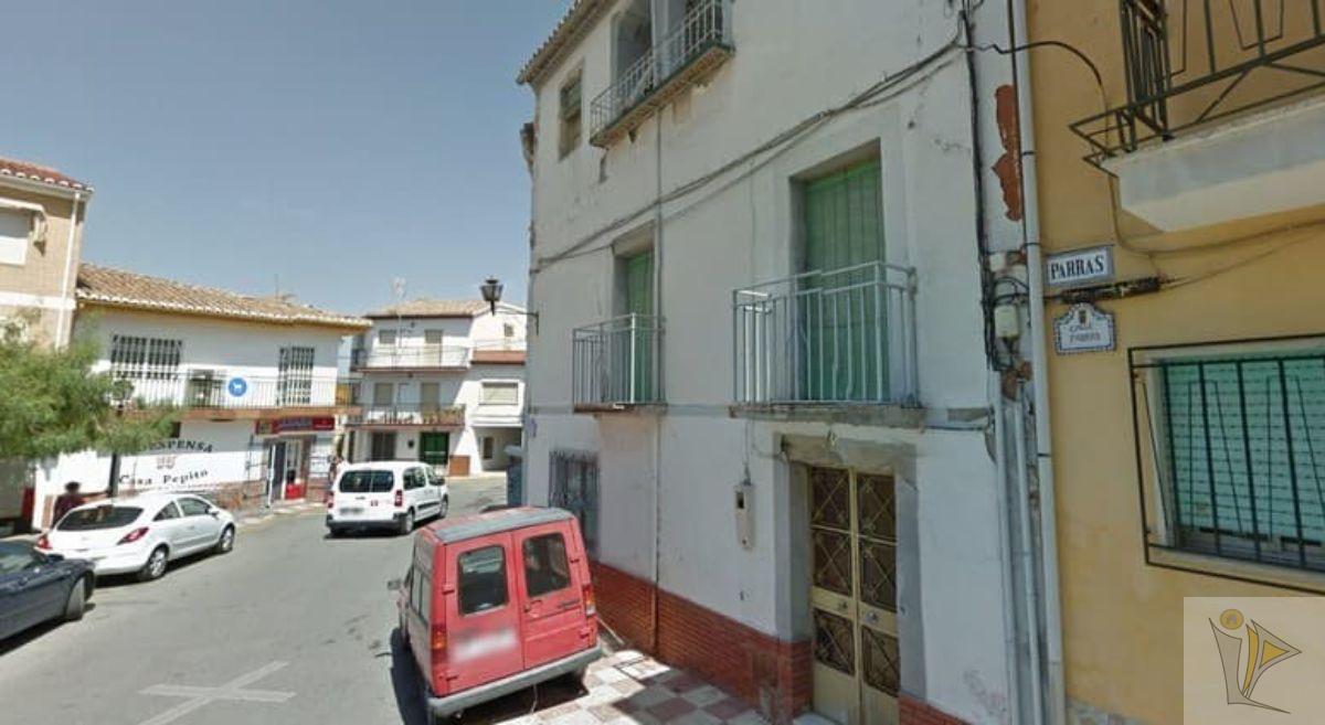 For sale of commercial in Alfacar