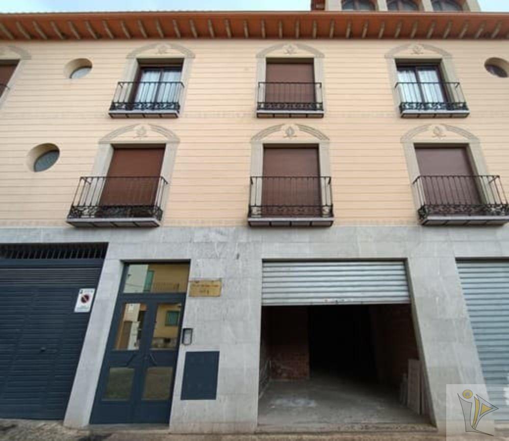 For sale of commercial in Alfacar