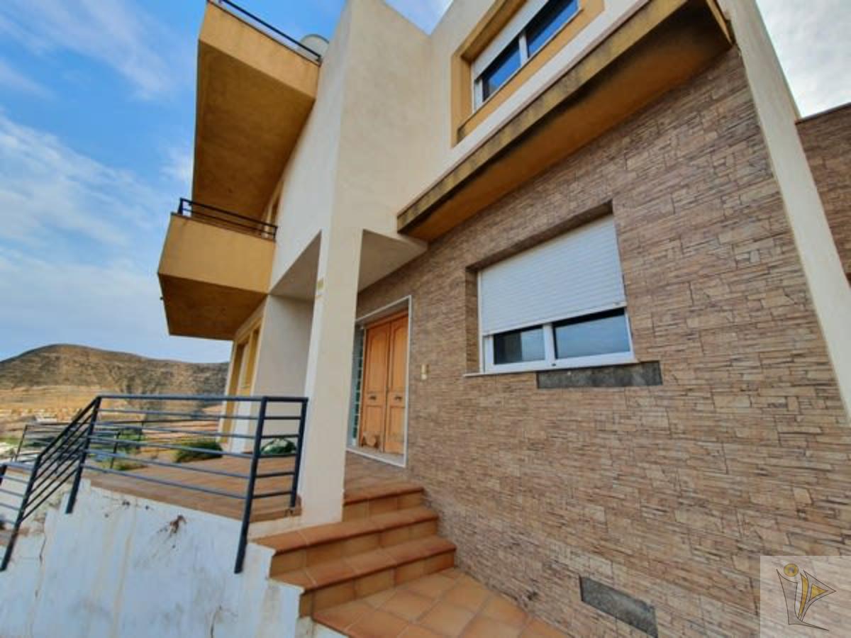 Venta de chalet en Vícar