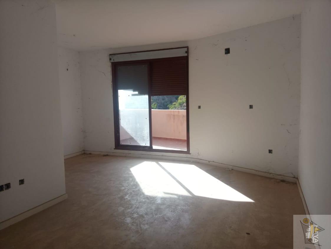 For sale of building in Vélez de Benaudalla