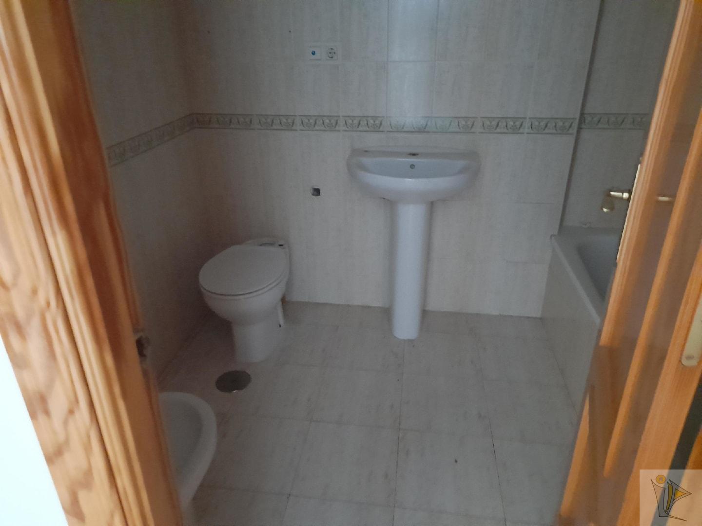 For sale of house in Fuente Vaqueros