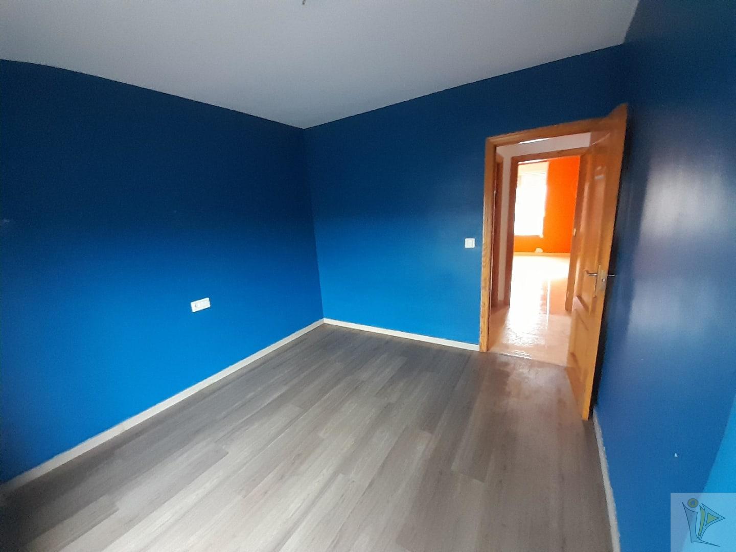 For sale of chalet in Fuente Vaqueros