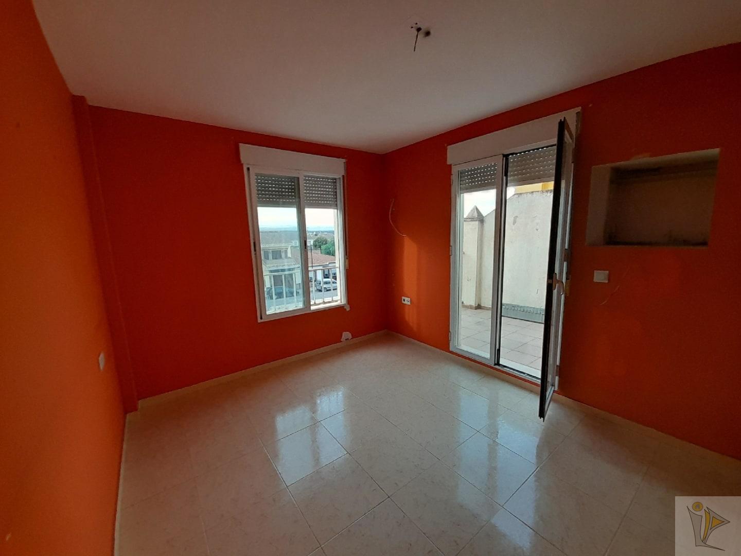 For sale of chalet in Fuente Vaqueros