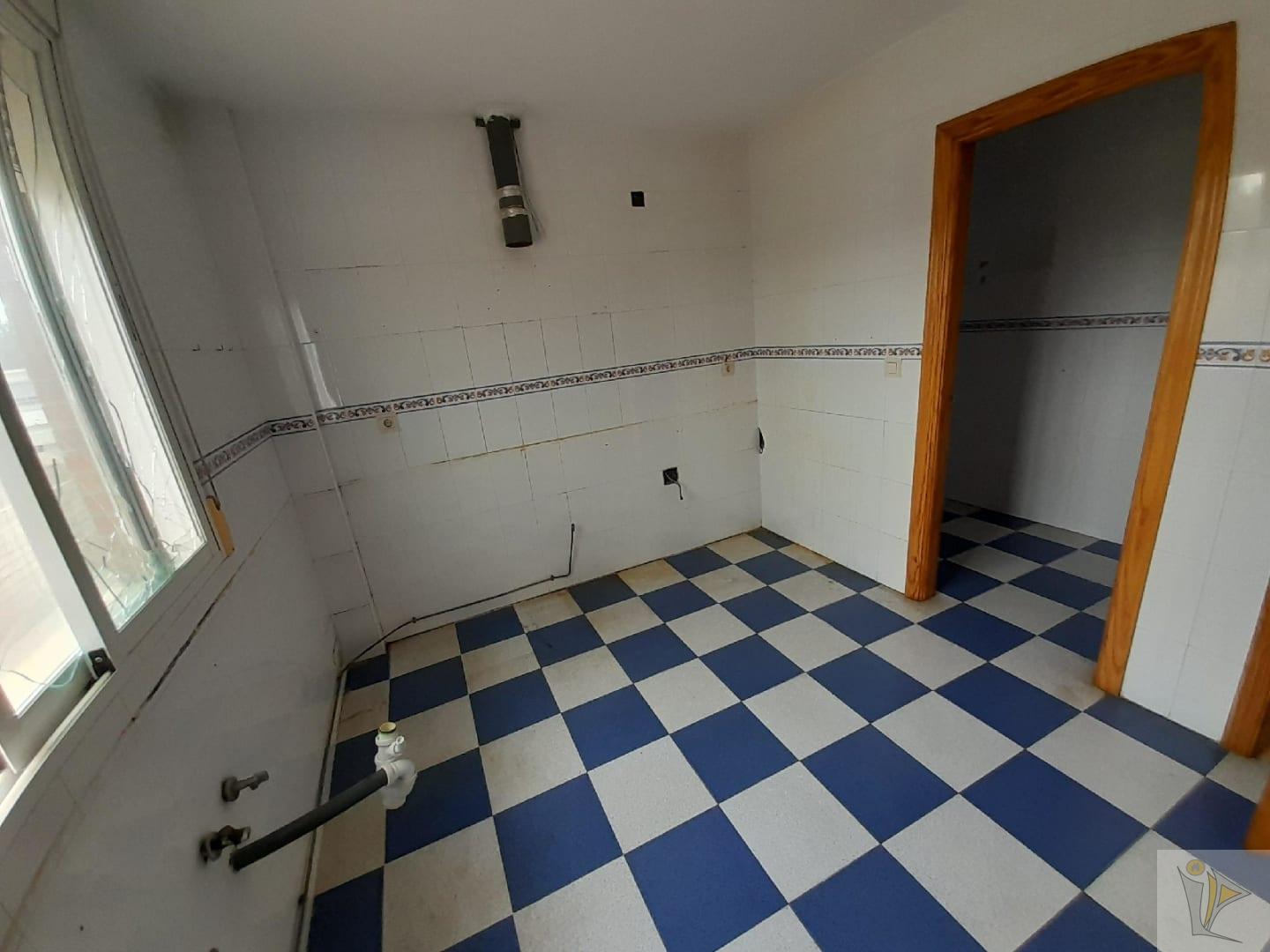 For sale of chalet in Fuente Vaqueros