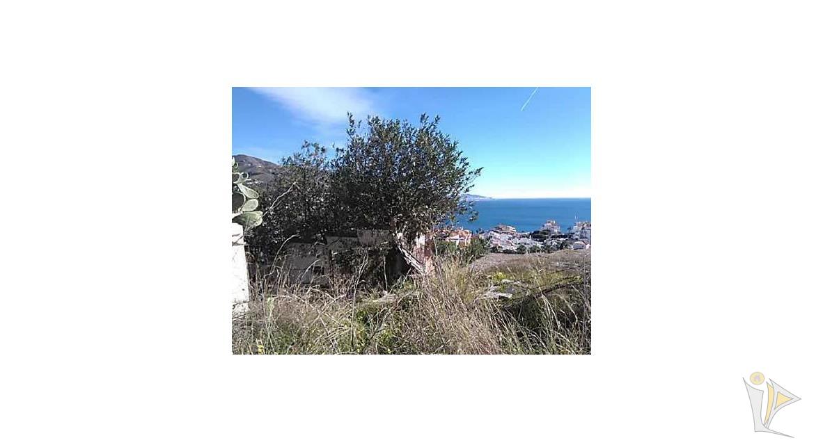 For sale of land in Almuñécar