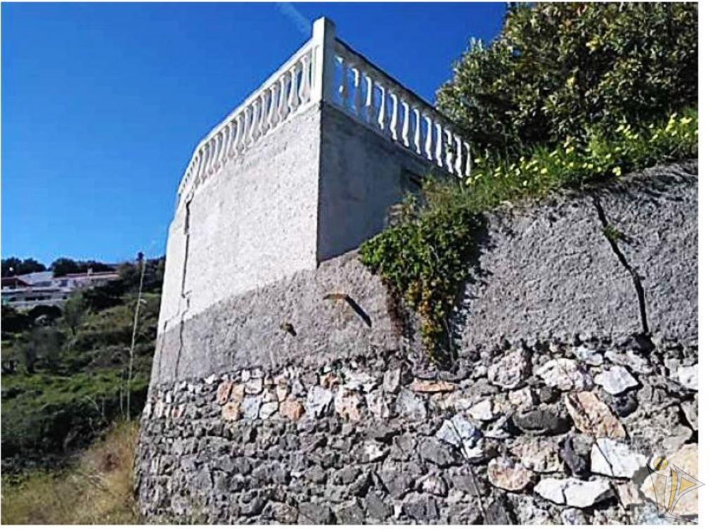 For sale of land in Almuñécar