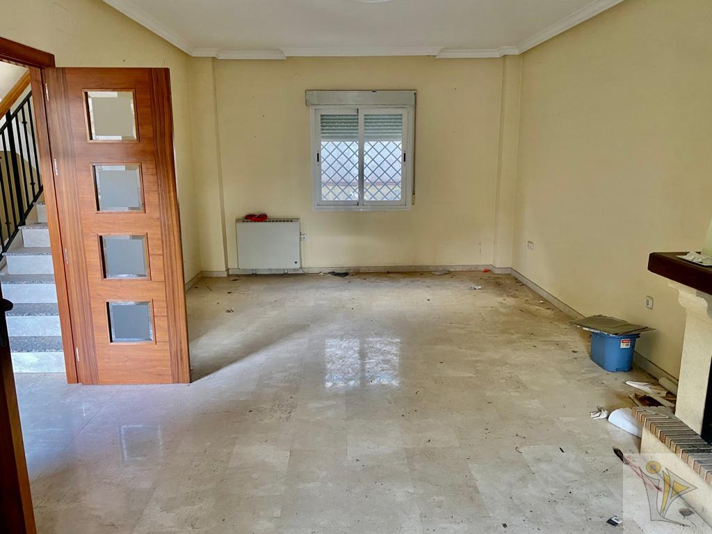 For sale of chalet in Albolote