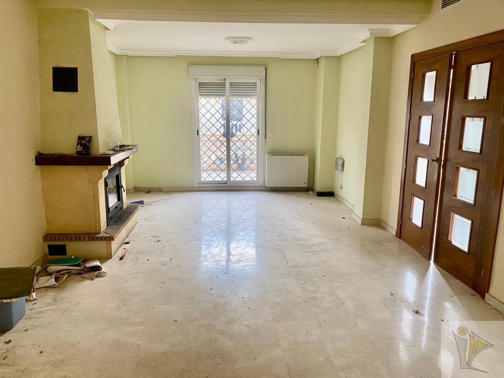 For sale of chalet in Albolote