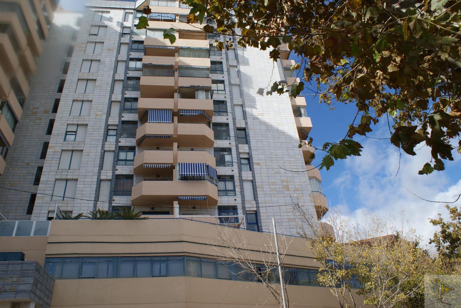 For sale of office in Marbella