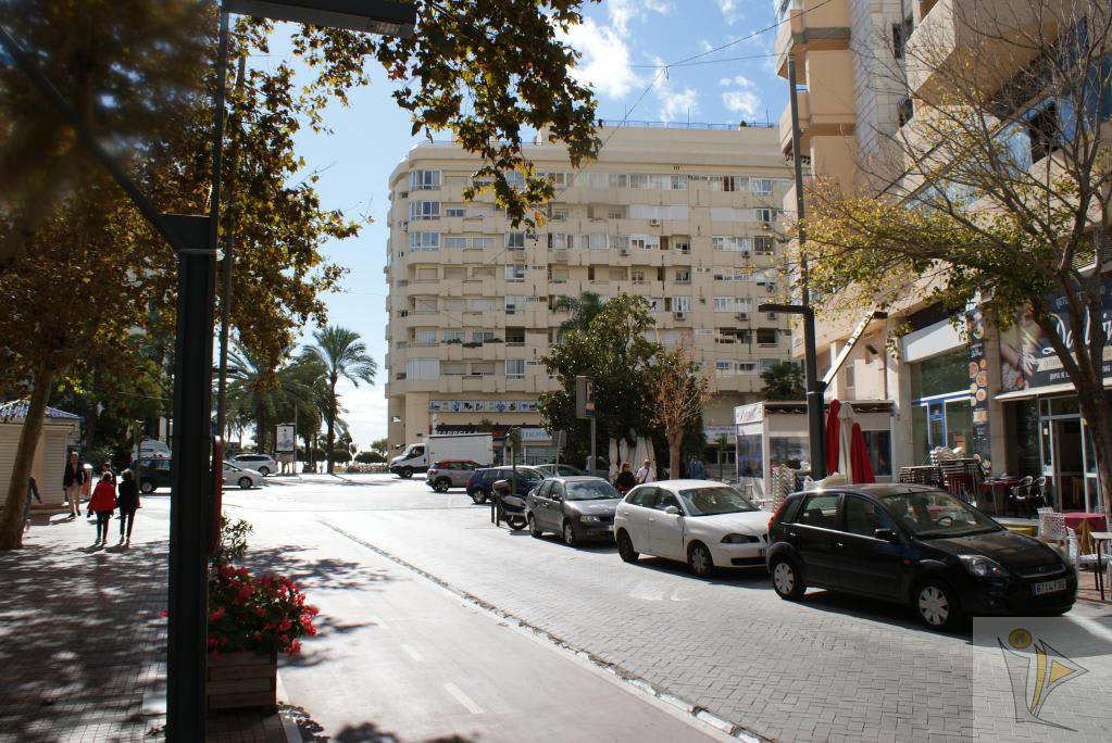 For sale of office in Marbella
