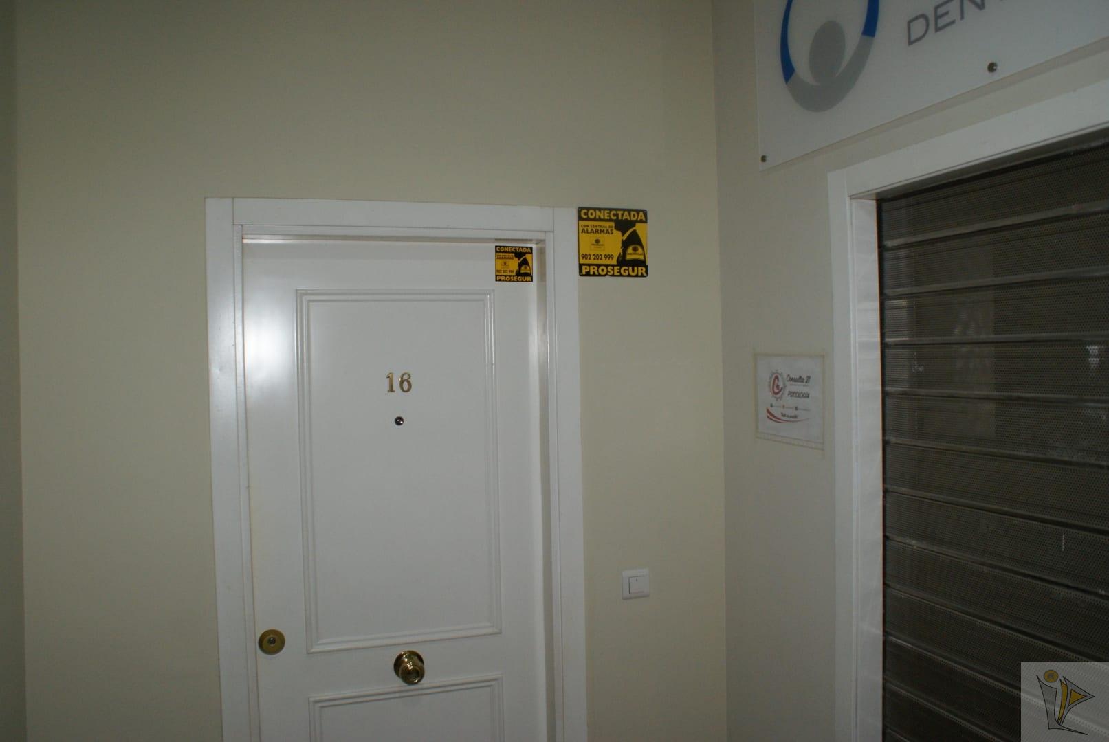 For sale of office in Marbella
