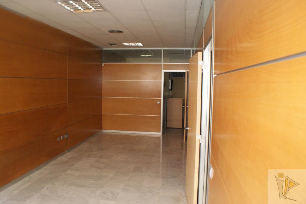 For sale of office in Marbella