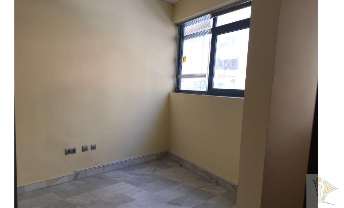 For sale of office in Marbella