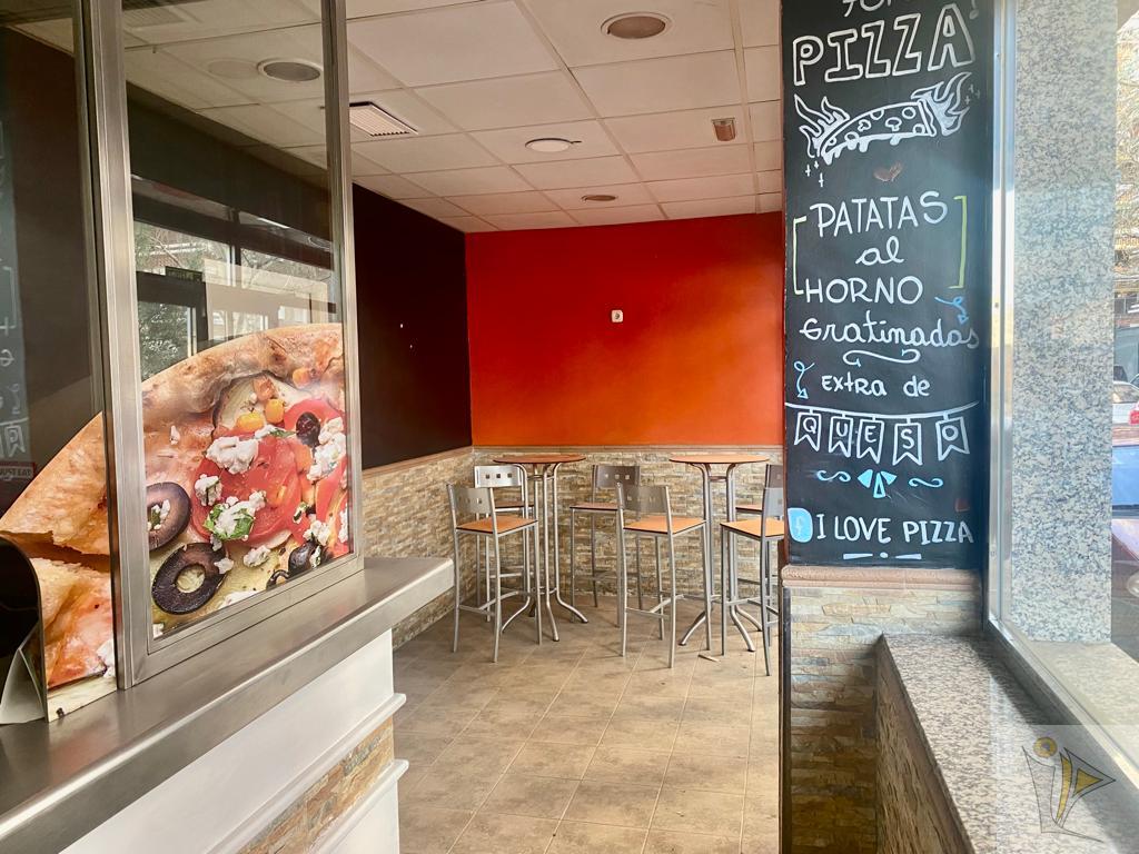 For rent of commercial in Granada
