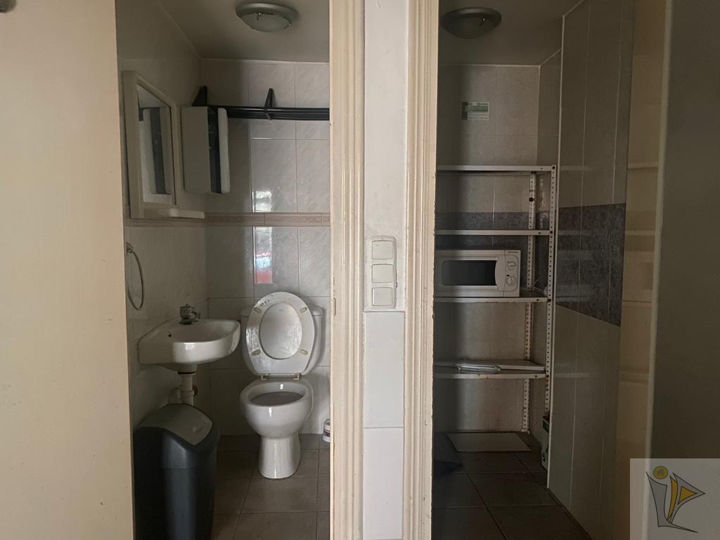 For rent of commercial in Granada