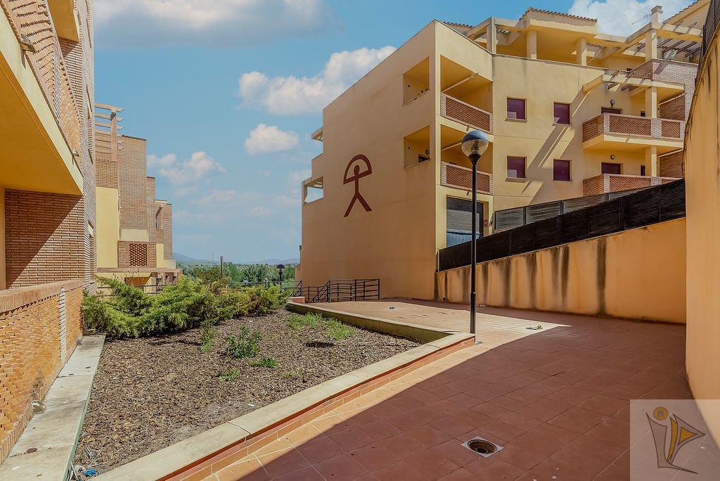 For sale of building in Atarfe
