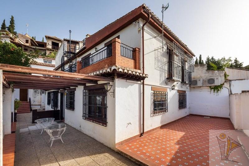 Venta de casa en Granada