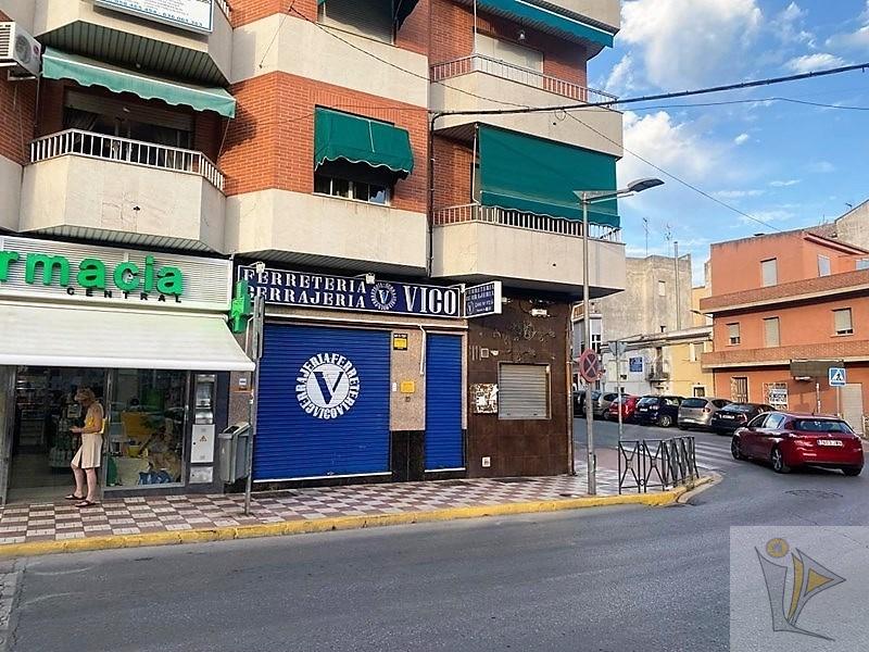 Venta de local comercial en Albolote