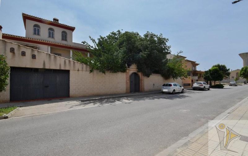 Venta de chalet en Santa Fe