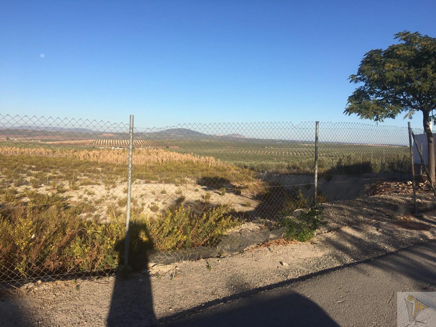 Venta de terreno en Antequera