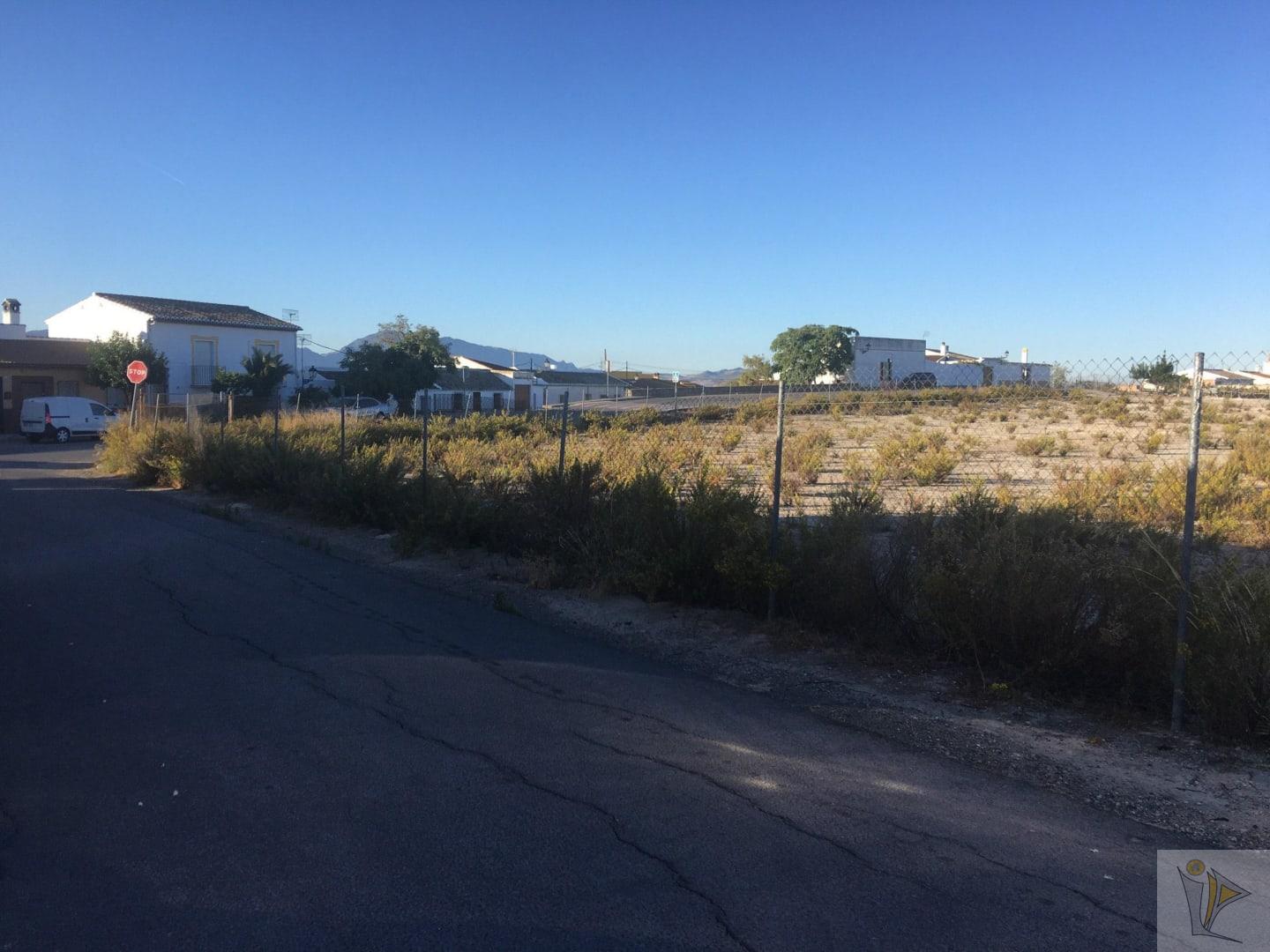 Venta de terreno en Antequera