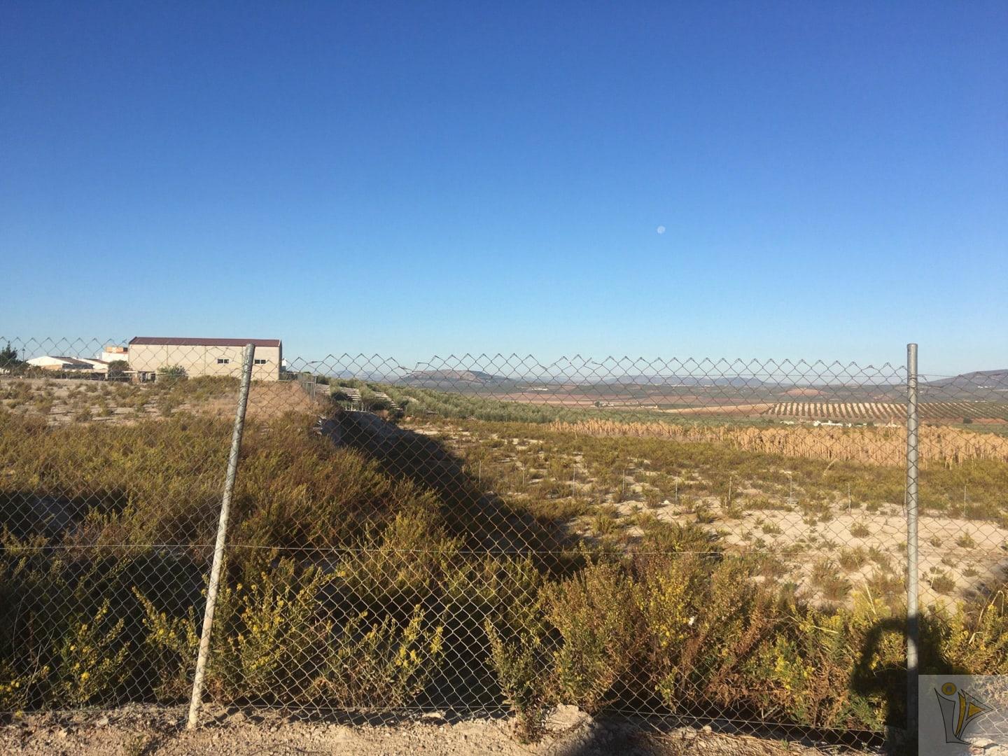 Venta de terreno en Antequera