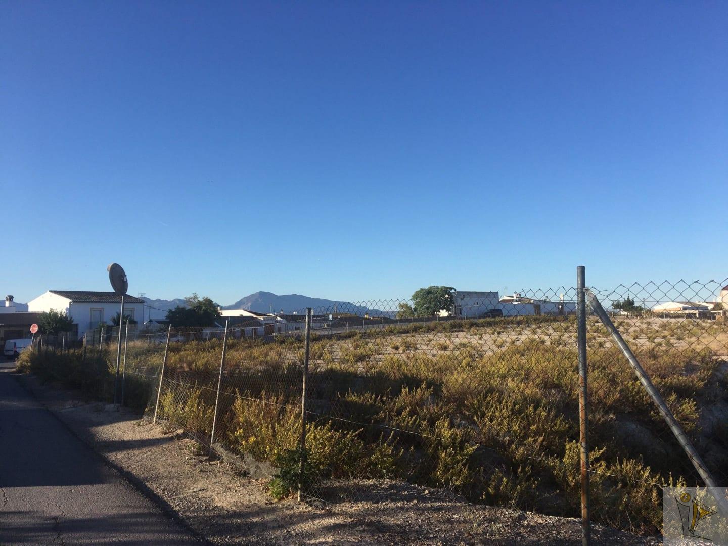 Venta de terreno en Antequera