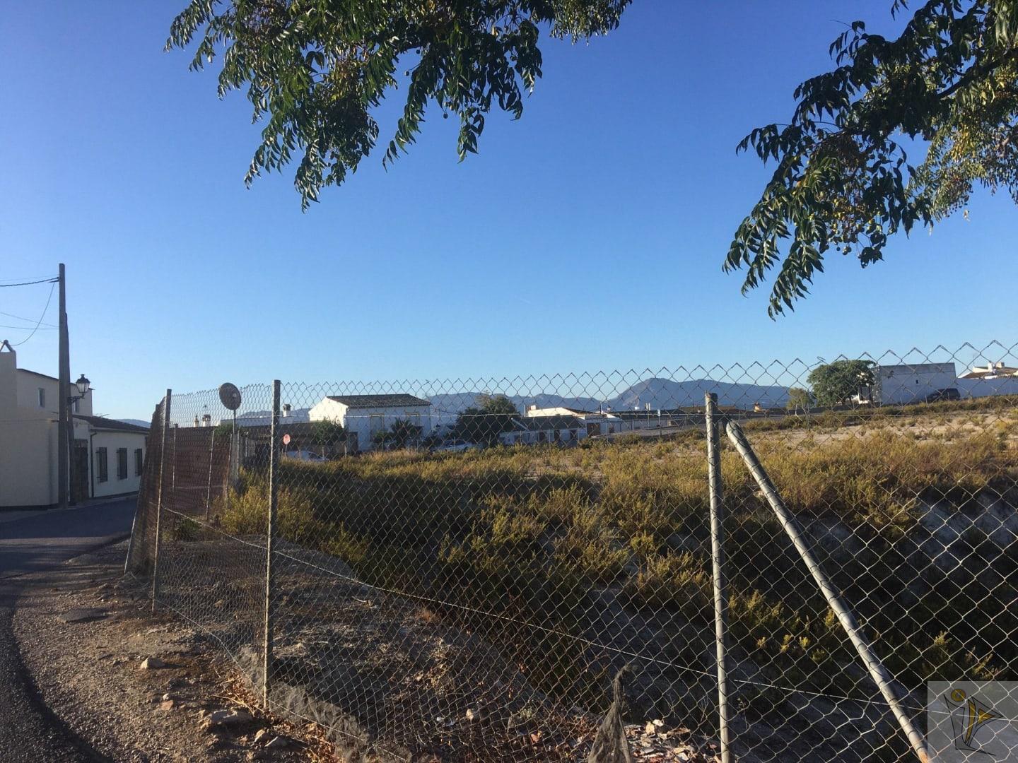 Venta de terreno en Antequera