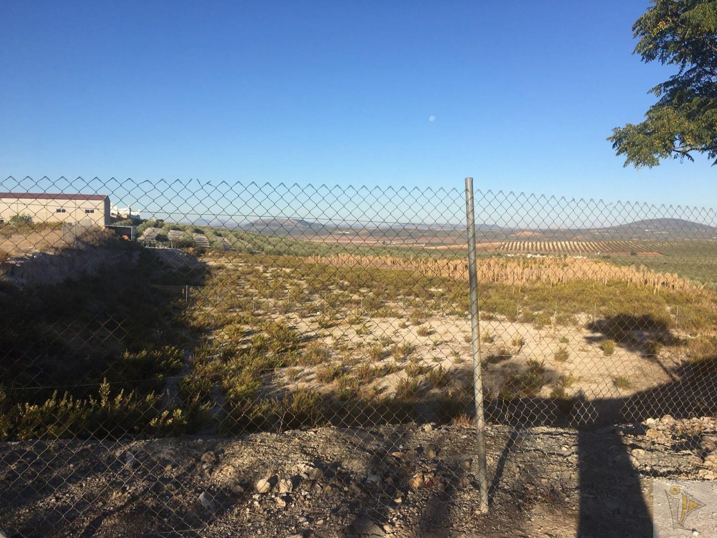 Venta de terreno en Antequera