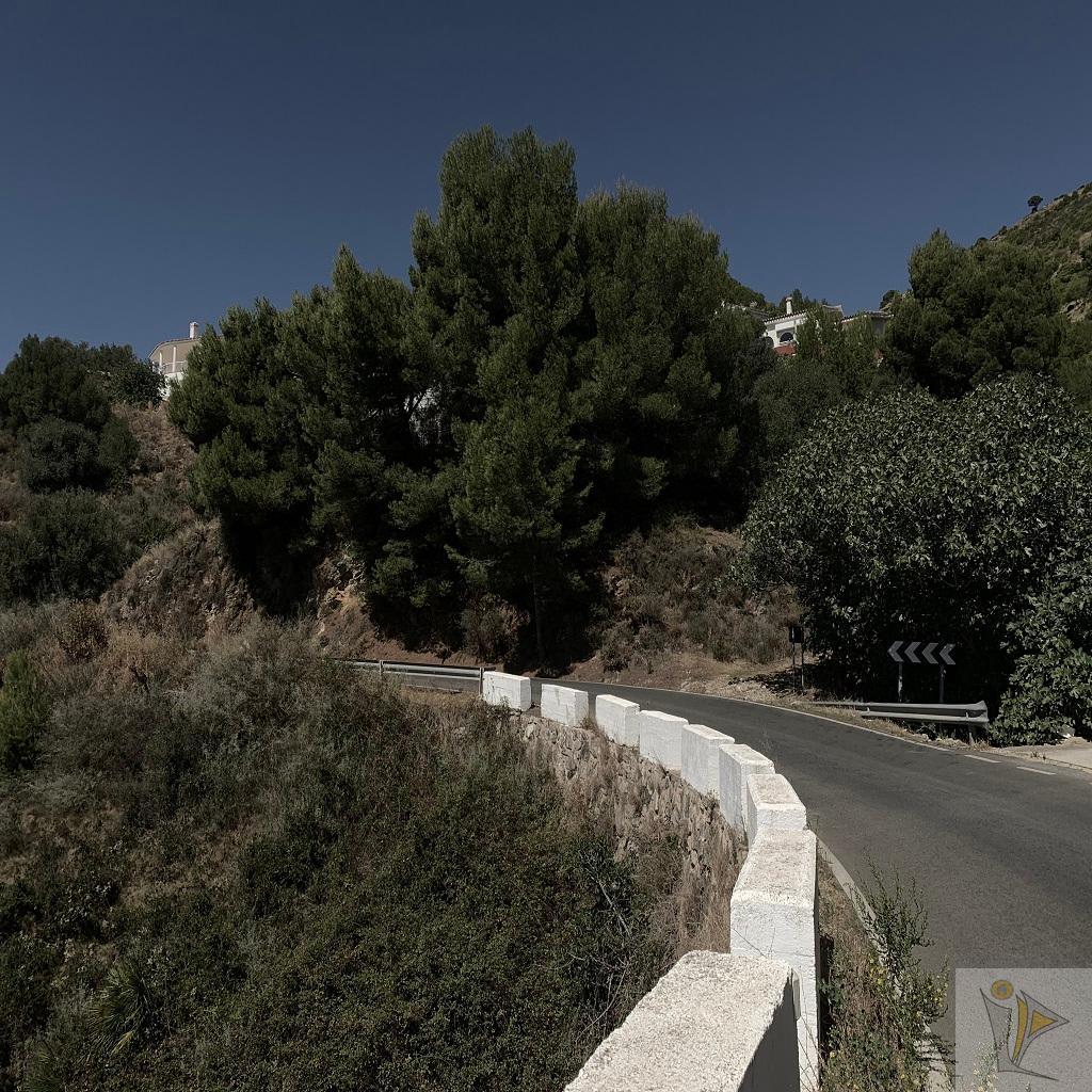 For sale of land in Mijas