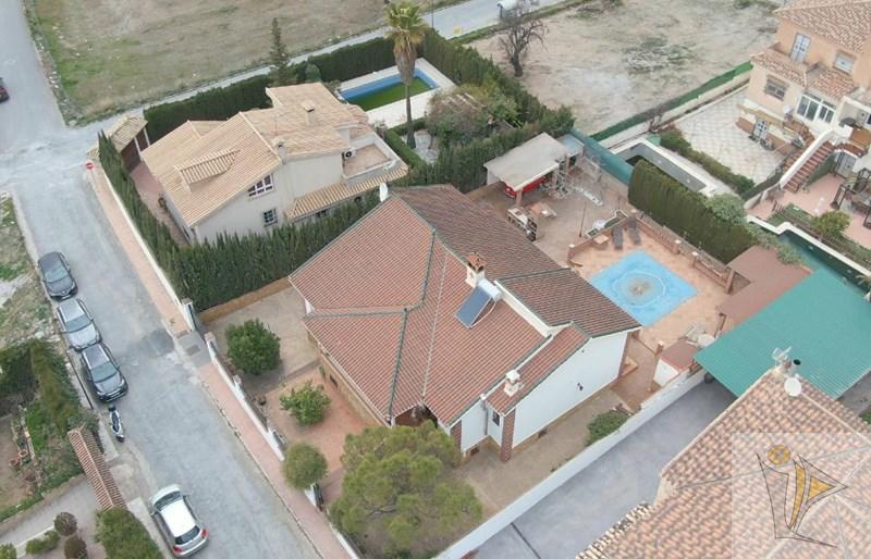 Venta de chalet en Padul