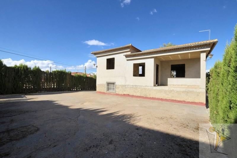 Venta de casa en Alhendín
