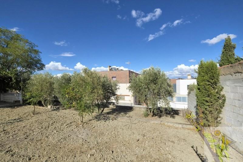 Venta de casa en Alhendín