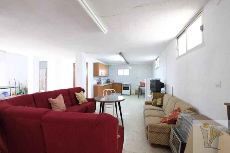Venta de casa en Alhendín