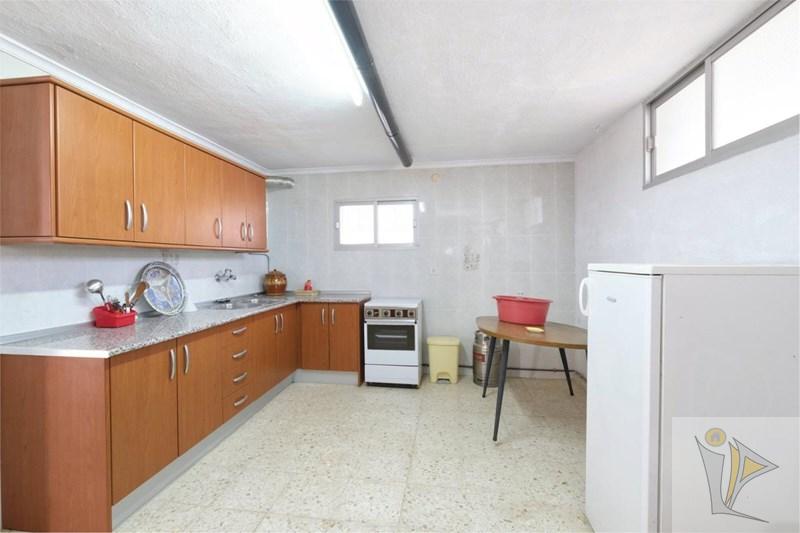 Venta de casa en Alhendín
