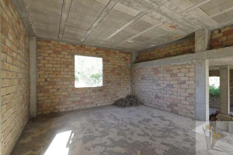 Venta de casa en Alhendín
