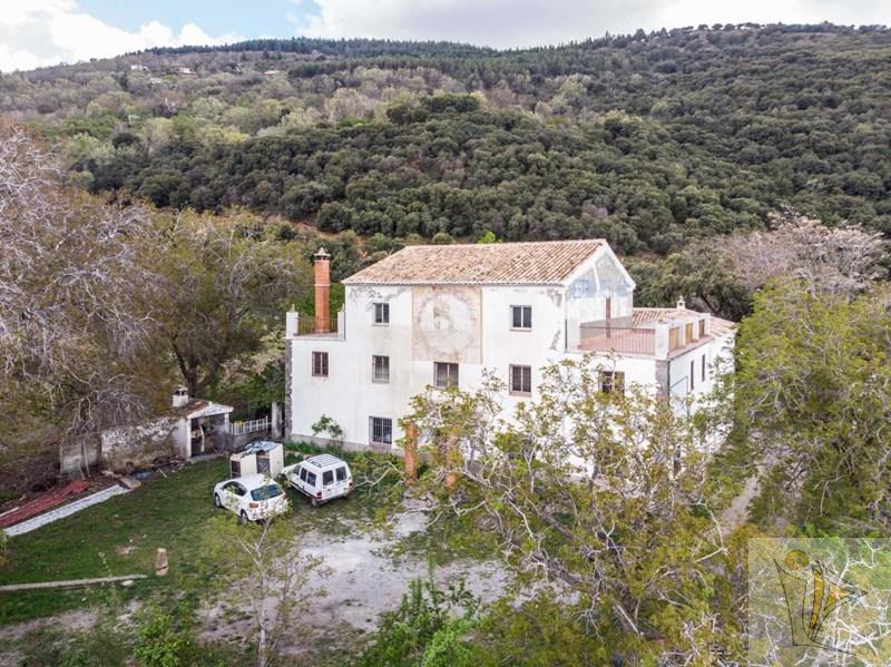For sale of rural property in Güejar Sierra