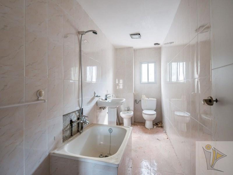 For sale of rural property in Güejar Sierra