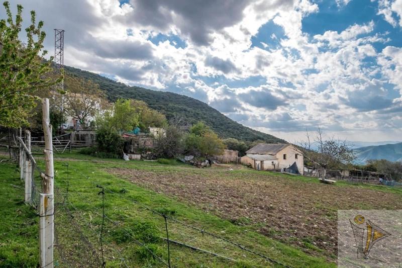 Venta de finca rústica en Güejar Sierra