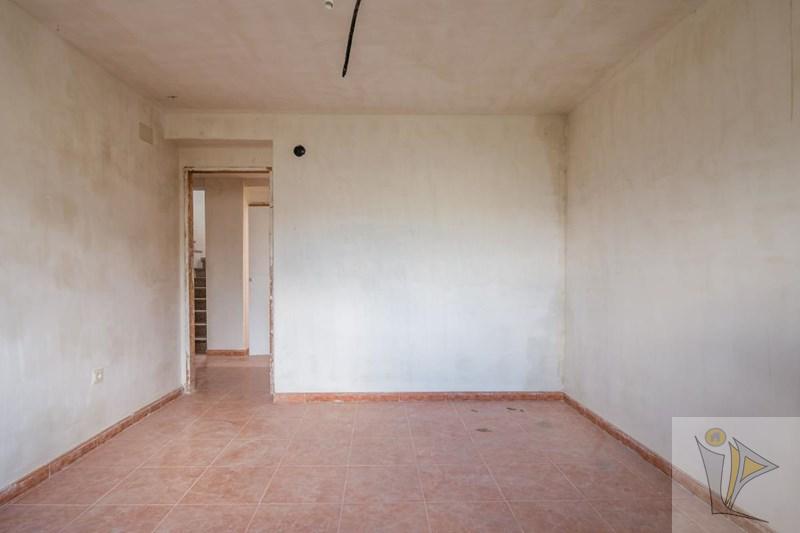 For sale of rural property in Güejar Sierra