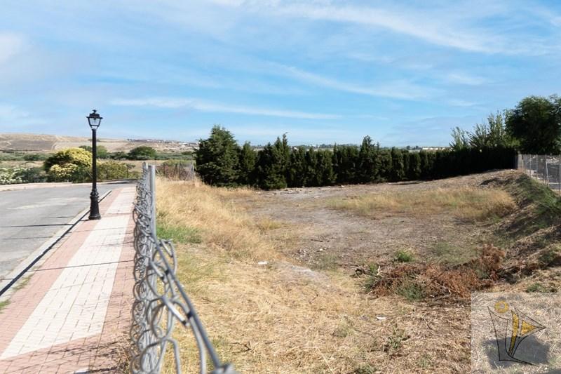 For sale of land in Alhendín